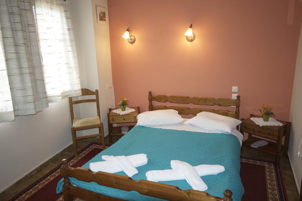 Ria Rooms Kissos  Quarto foto